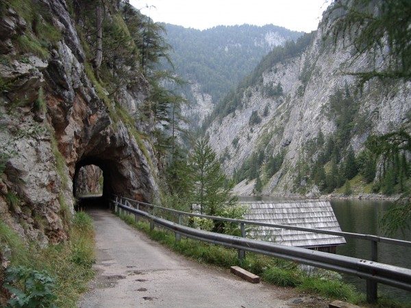 Tunnelchen am Salza-Stausee